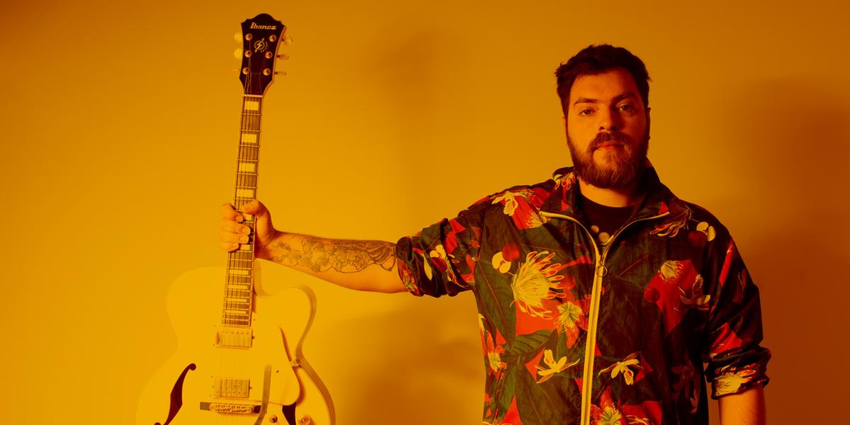 Rafael Dutra lança disco “Agora” na Sala Juvenal Dias do Palácio das Artes, nesta terça (Paula Abreu/Divulgação)
