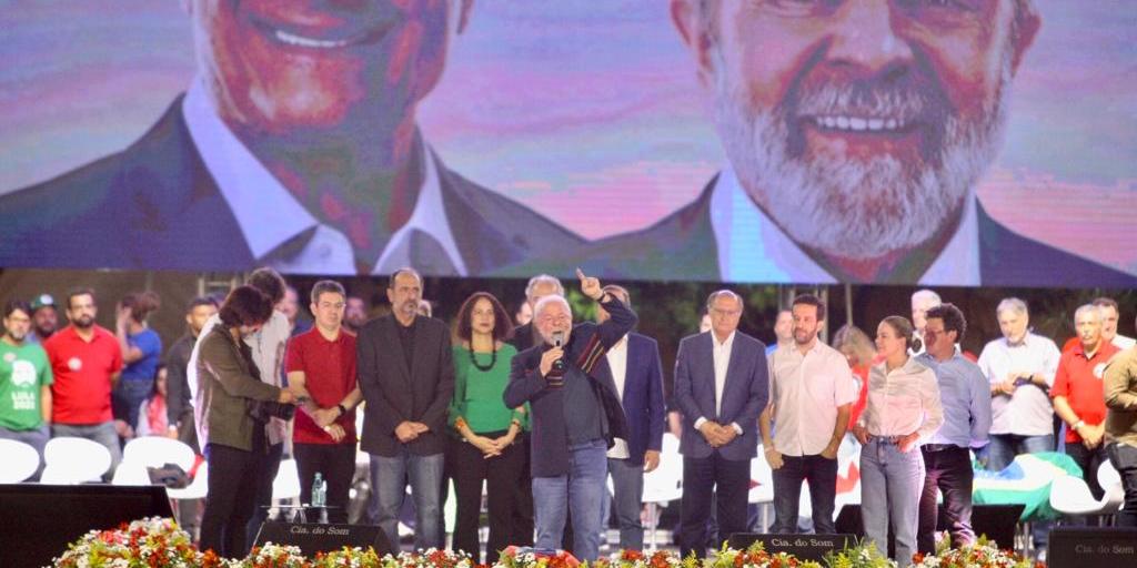 (Maurício Vieira)
