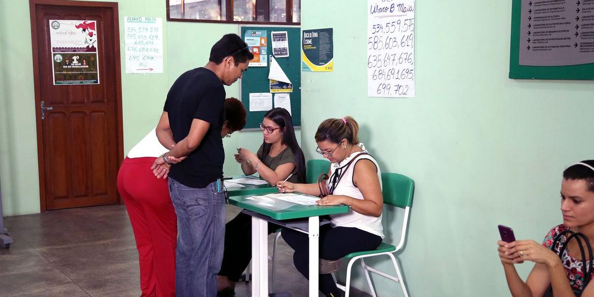 Cerca de 830 mil eleitores se apresentaram para o trabalho, 93% a mais que em 2018 (Roberto Jayme/Ascom/TSE)