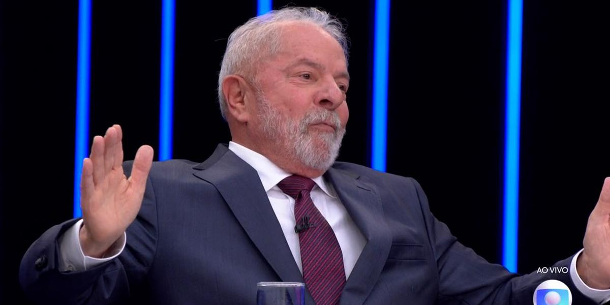 Luiz Inácio Lula da Silva, candidato do PT à presidência da República, falou sobre corrupção, erros, transparência e respeito às instituições na sabatina nesta quinta-feira (TV Globo / Reprodução)