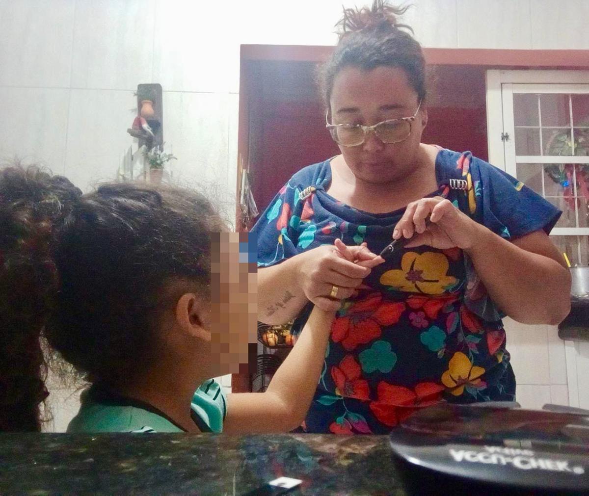 Daisy Silva Coelho é mãe da pequena Laura Coelho (Arquivo Pessoal Reprodução)