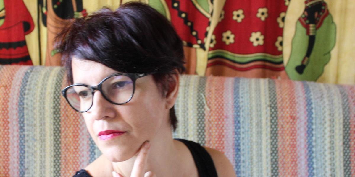 Roberta Veiga é professora do departamento de Comunicação da UFMG (Arquivo Pessoal/Divulgação)