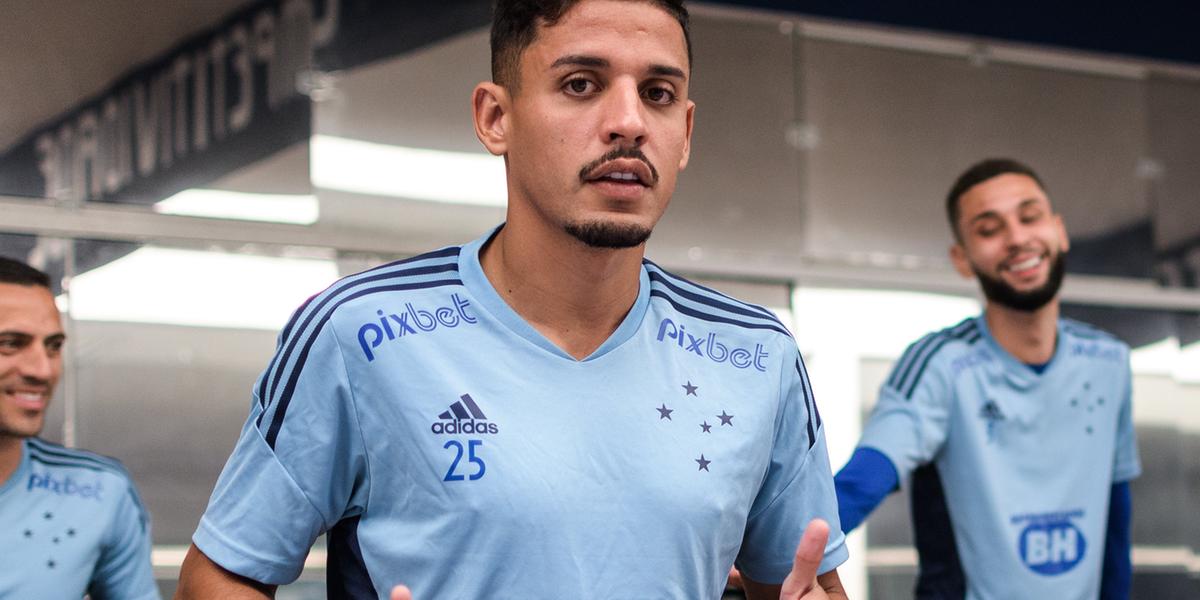 Neto Moura assinará com o Cruzeiro por mais três temporadas (Gustavo Aleixo/Cruzeiro)