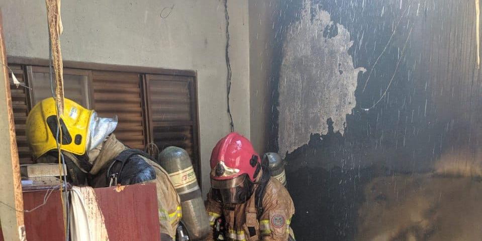 (Corpo de Bombeiros)