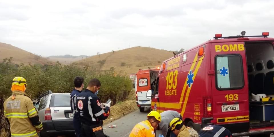 Vítima foi socorrida, mas faleceu no local (Corpo de Bombeiros/Divulgação)