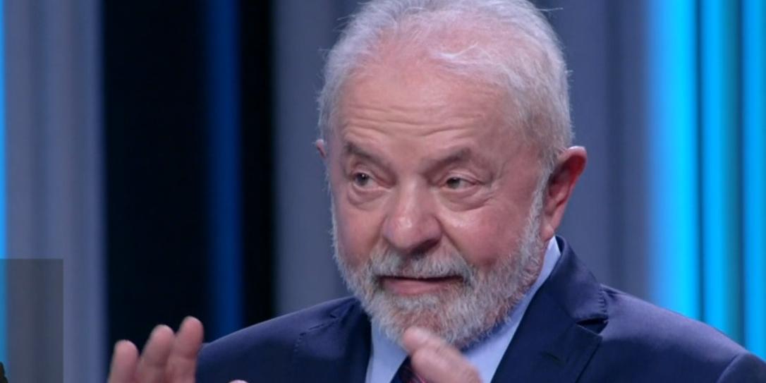 Lula afirmou que "a cultura tem rentabilidade e gera empregos" no país, em debate realizado com presidenciáveis nesta sexta-feira. (TV Globo / Reprodução)