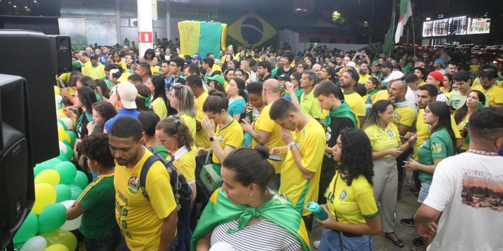 (Maurício Vieira)