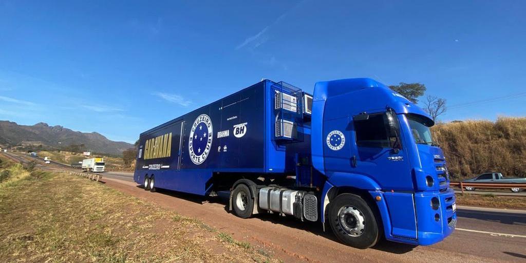 Caravana do Cruzeiro passou por cinco cidades do interior de Minas (Divulgação/Cruzeiro)