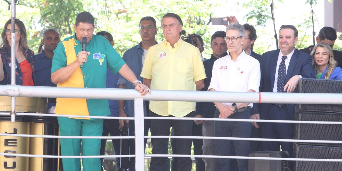 Governador reeleito de Minas, Romeu Zema (Novo), ao lado do presidente Jair Bolsonaro (PL) (Lucas Prates/Hoje em Dia)