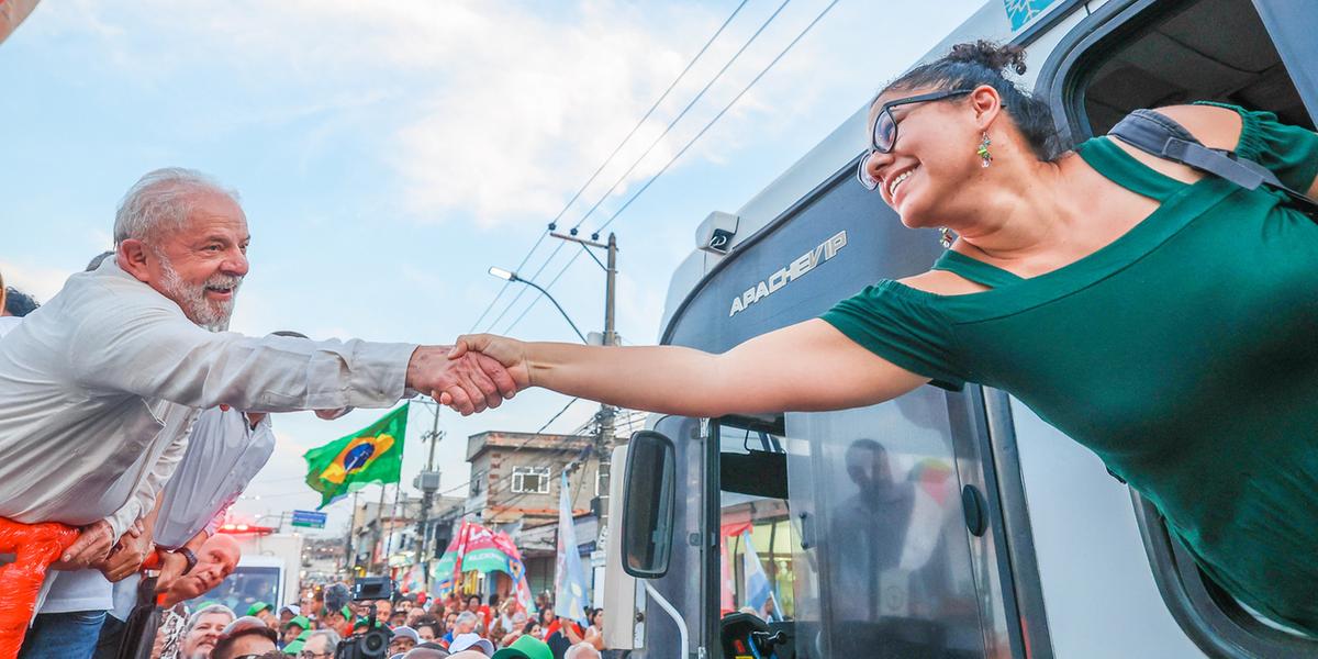 Nessa terça (11), Lula participou de ato em Belford Roxo, na Baixada Fluminense (Ricardo Stuckert)