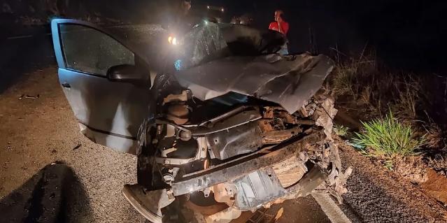 Motorista morreu após colisão frontal (Polícia Militar Rodoviária / Divulgação)