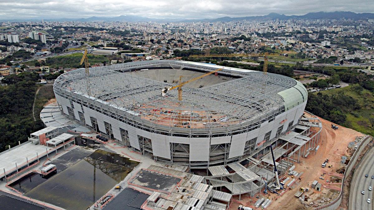 EMPIEZA LA MEGA OBRA DE AMPLIACIÓN EN EL ESTADIO DE MIDLAND￼ -  SomosProvincia