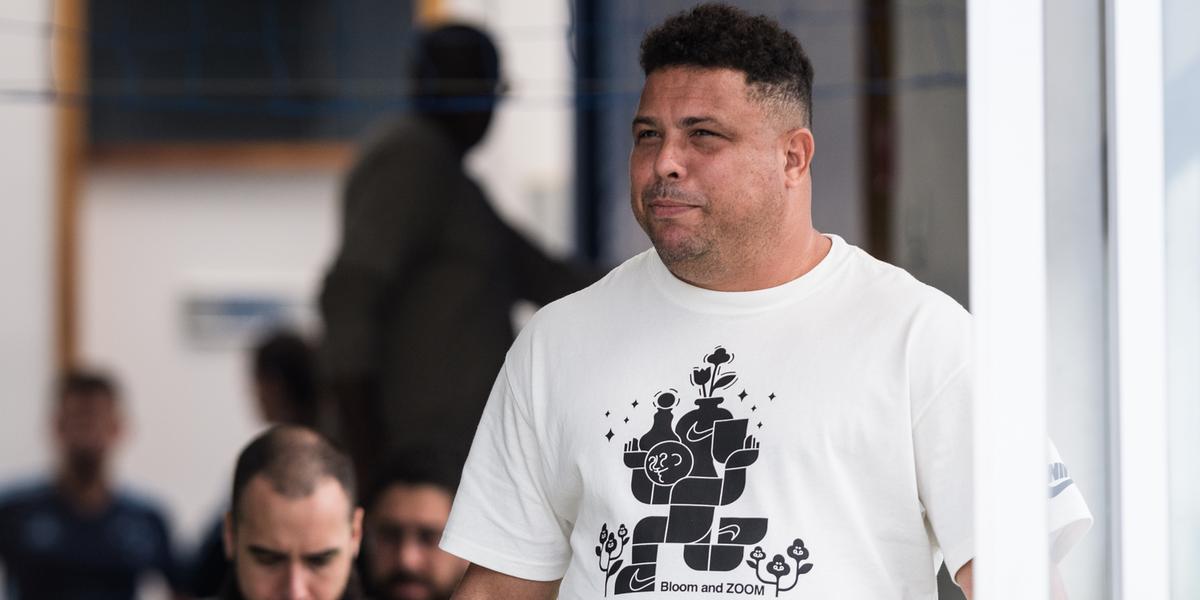 Ronaldo se mostra muito presente e animado durante todo o período que é dono da SAF cruzeirense (Gustavo Aleixo/Cruzeiro)