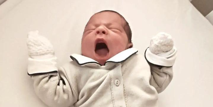 nasce Otto, primeiro filho da jornalista e apresentadora Aline Aguiar, da Globo (Instagram / alinecaaguiar / Reprodução)