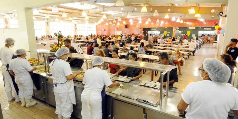 PBH amplia a oferta de refeições à base de vegetais dos Restaurantes Populares (Rodrigo Clemente / PBH / Divulgação)