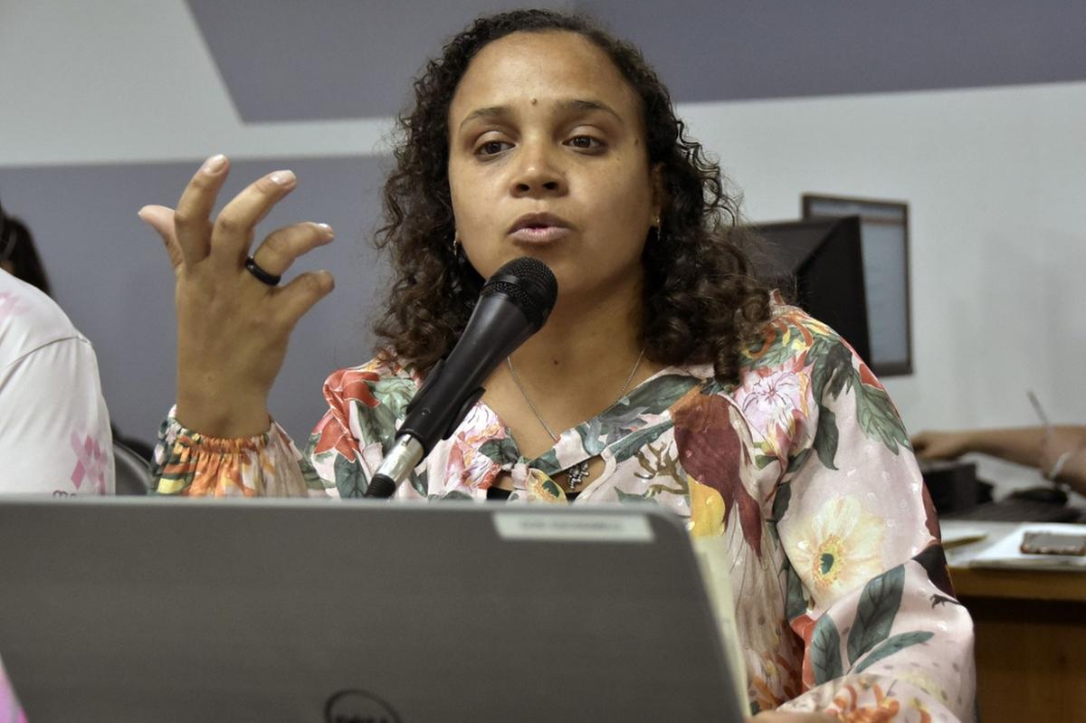 A deputada estadual Ana Paula Siqueira acredita que é importante a negritude ocupar os espaços na política, se fazer representada, o que só as pessoas pretas podem fazer (Arquivo Pessoal)