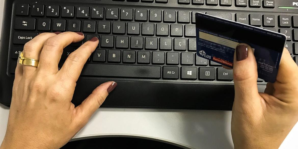 No Brasil, a Senacon e o Inmetro estarão orientando os consumidores (Marcello Casal Jr. - Agência Brasil)