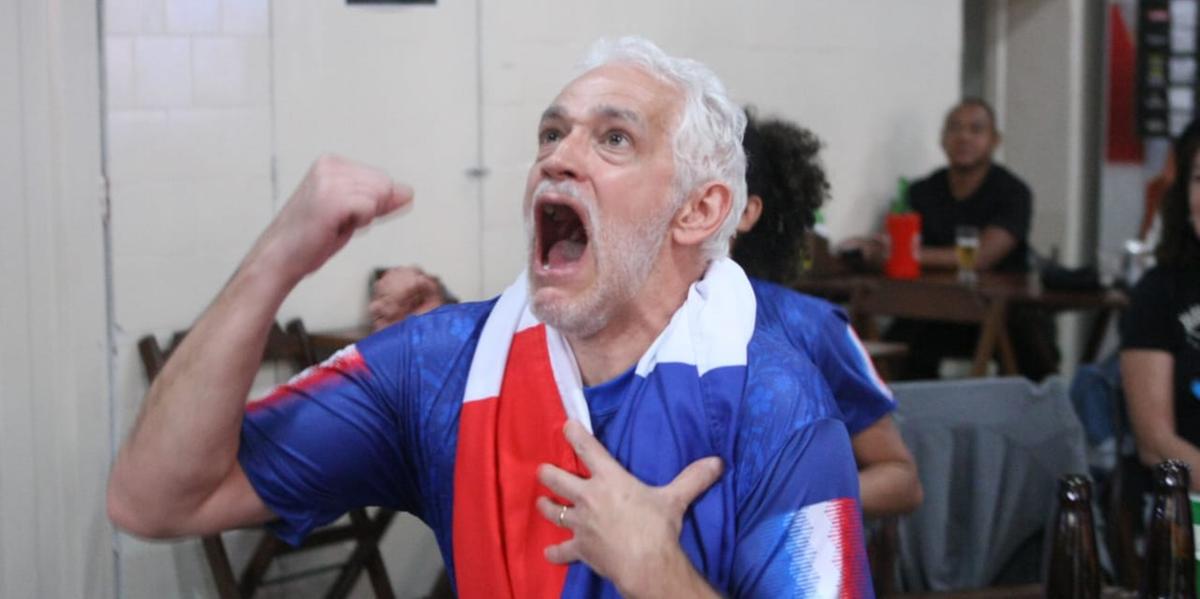 (Maurício Vieira)