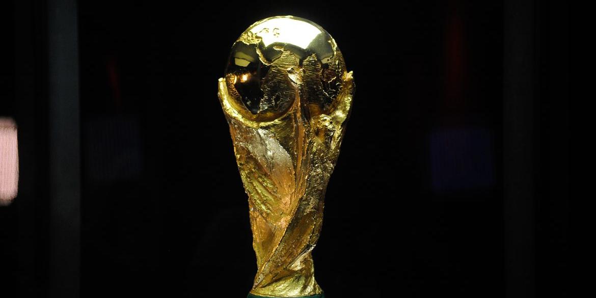Taça que será entregue à seleção campeã da Copa 2022