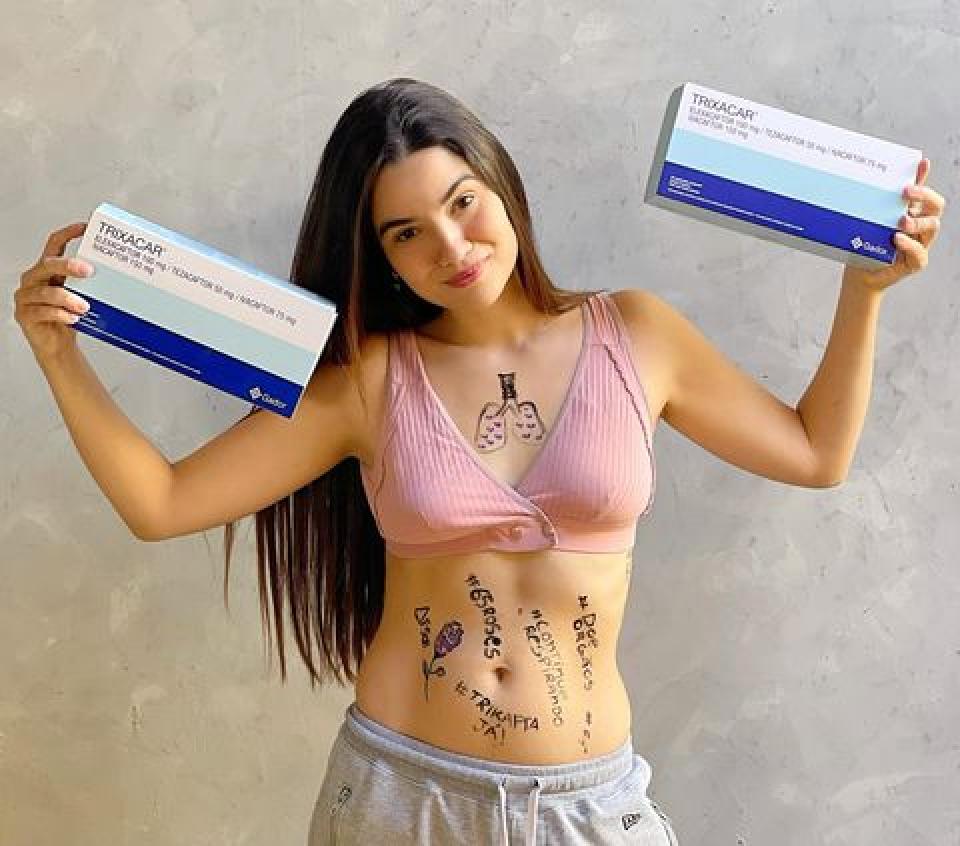 Lara Castilho conseguiu duas caixas de Trixacar em junho deste ano (Instagram / laracastilhooficial / Reprodução)