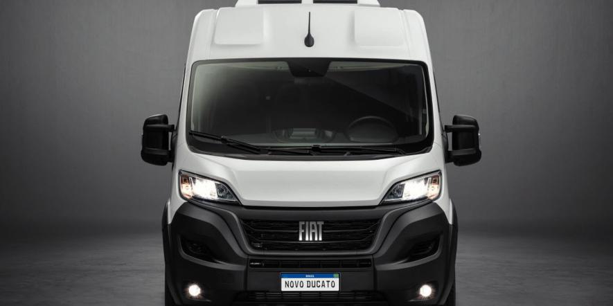 Nova Ducato chega em 2023 equipada com motor emprestado dos primos Boxer e Jumper: bloco turbodiesel 2.2 de 140 cv e 34,7 kgfm de torque (Divulgação)