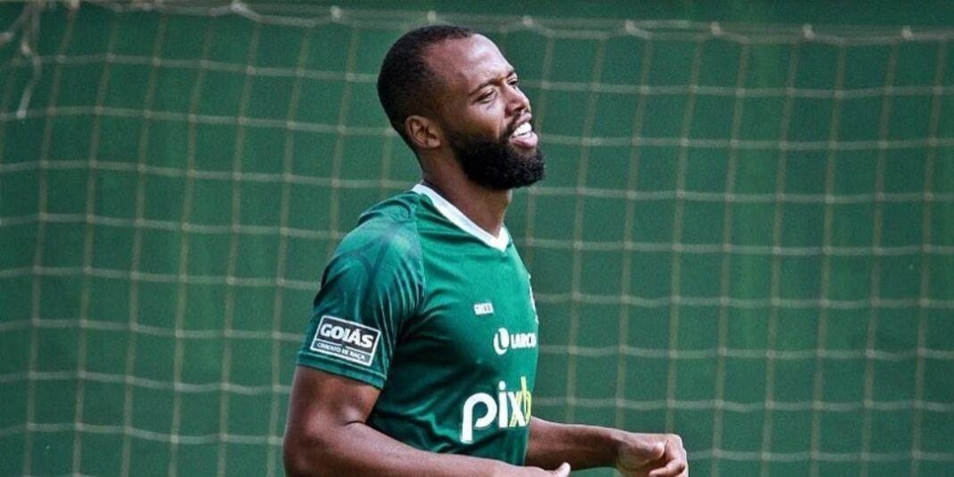 (Foto: Rosiron Rodrigues / Goiás E.C.)