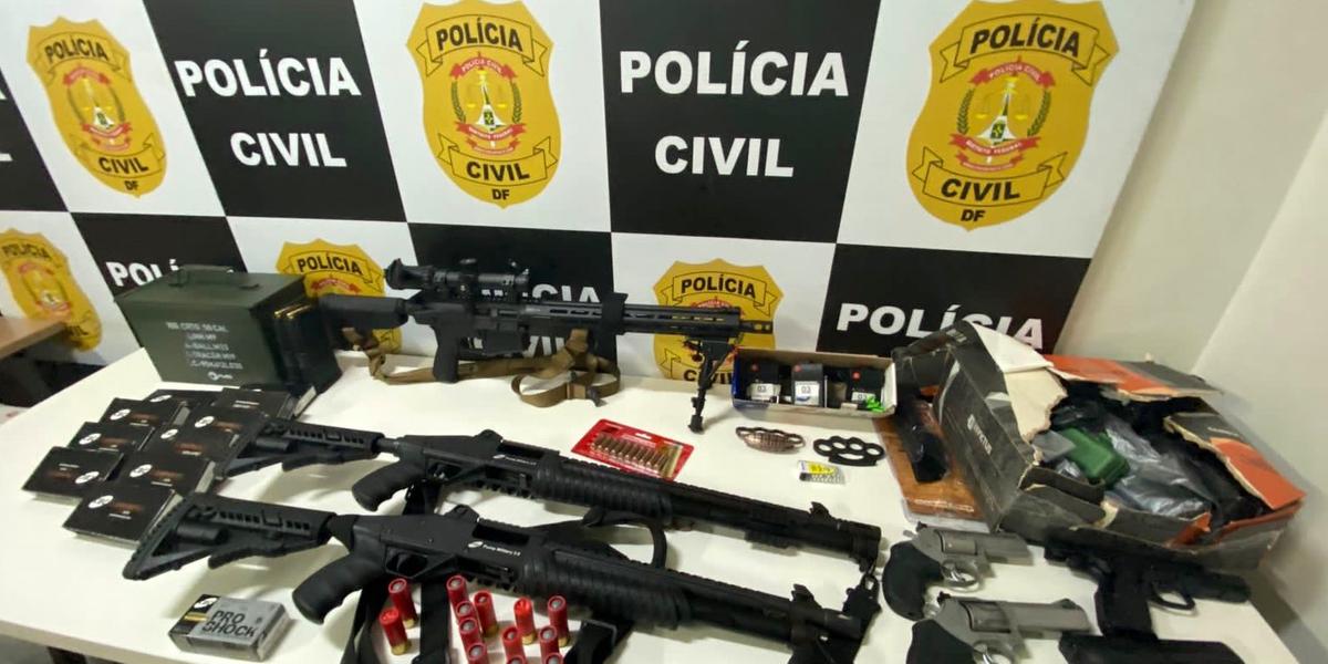 Armas apreendidas com organizador de atentado contra posse de Lula (PCDF)