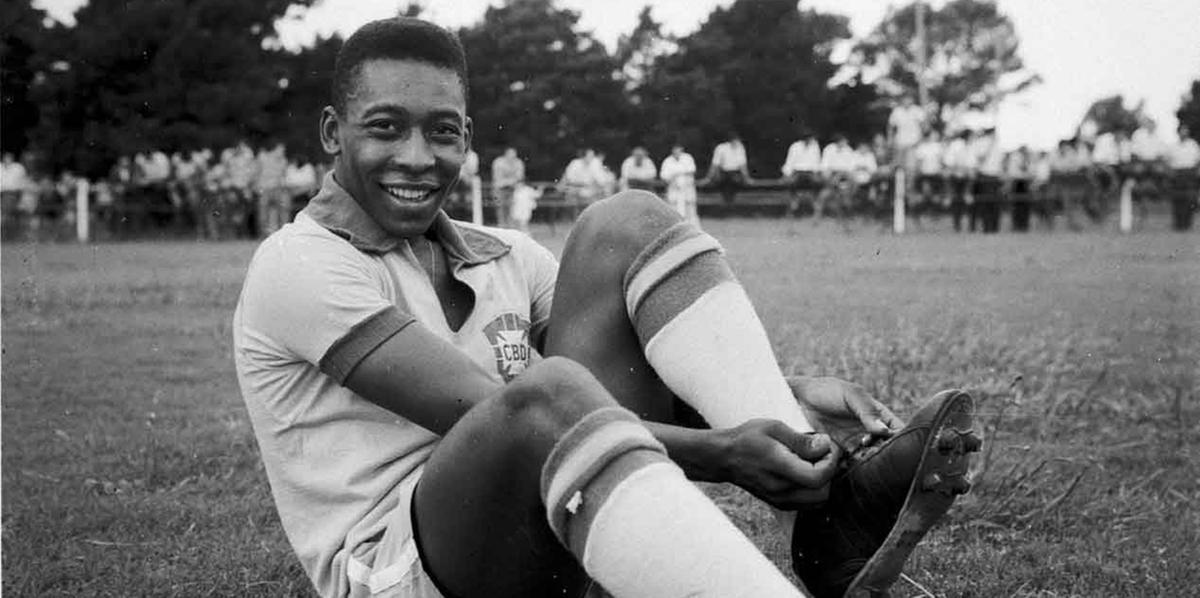 Pelé: relembre a carreira do Rei do Futebol com gols que fizeram