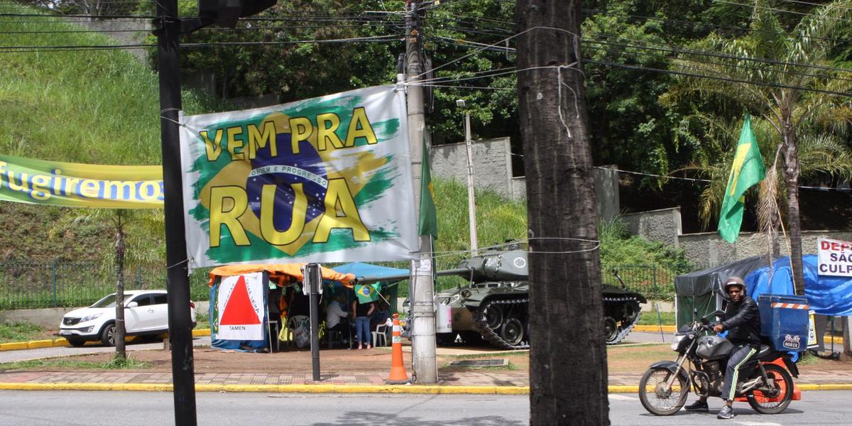  (Hoje em Dia)