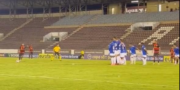 (Reprodução Twitter Sport)