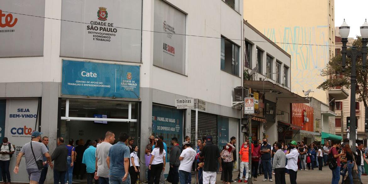 Índice recuou 0,8 ponto de dezembro para janeiro (Rovena Rosa - Agência Brasil)