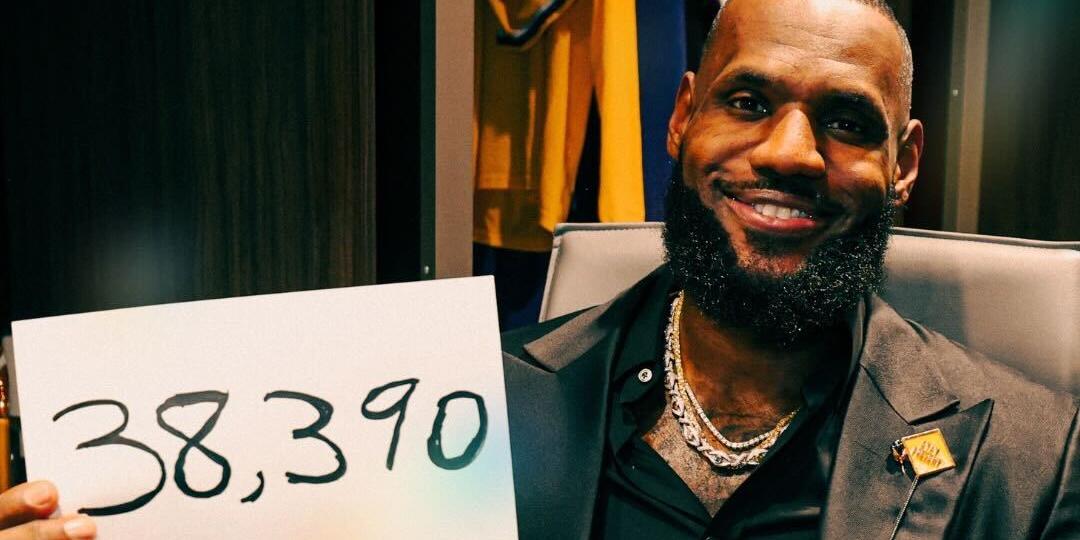 LeBron agora vai seguir aumentando o recorde, que parecia inalcançável (Divulgação/NBA)