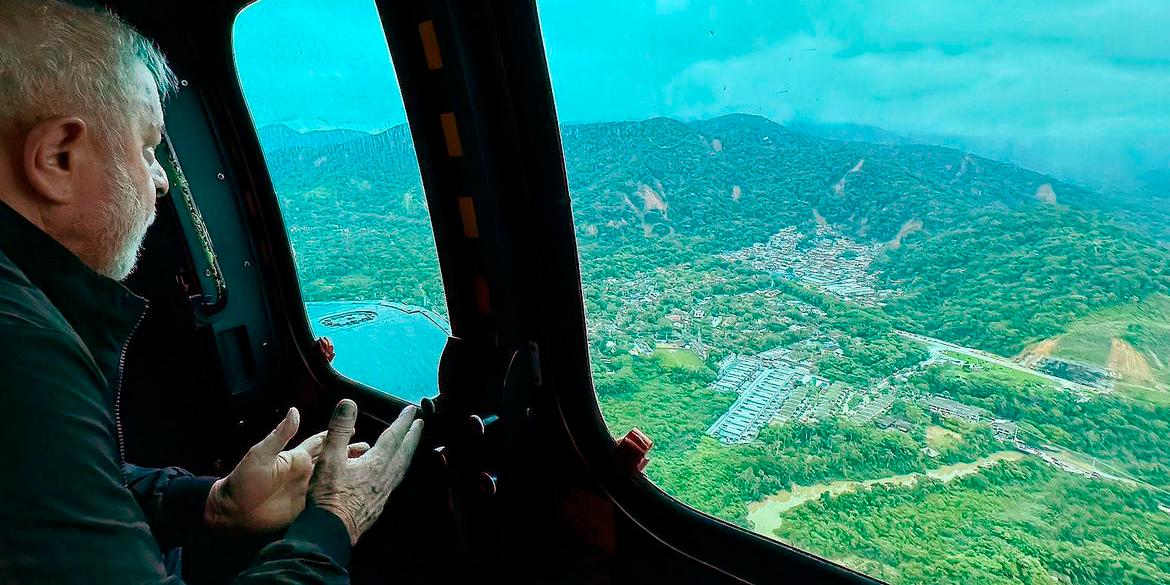 Presidente visitou a região, onde chuvas deixaram 36 mortos (Ricardo Stuckert A/PR)