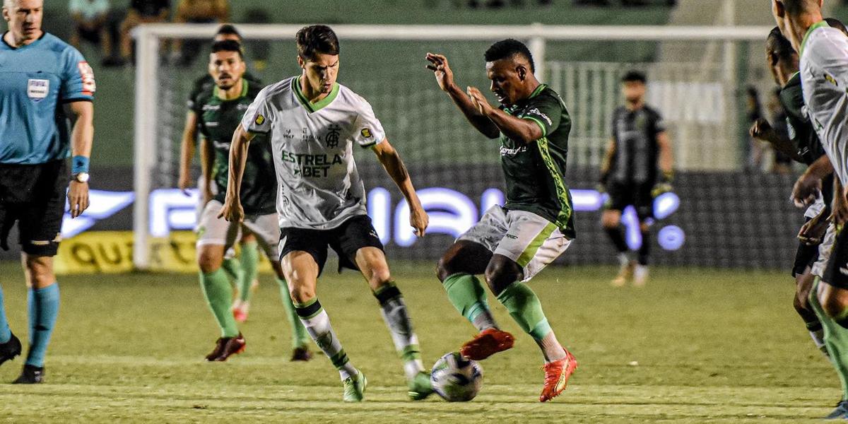 Partida foi tensa e muito disputada, com o Coelho levando a melhor no fim (Gabriel Dias/Tocantinópolis)