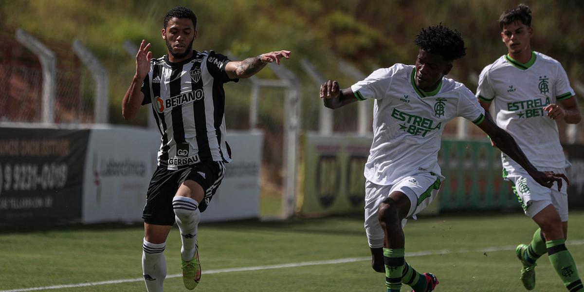 Clássico foi disputado na Arena Vera Cruz, em Betim (Bruno Sousa / Atlético)