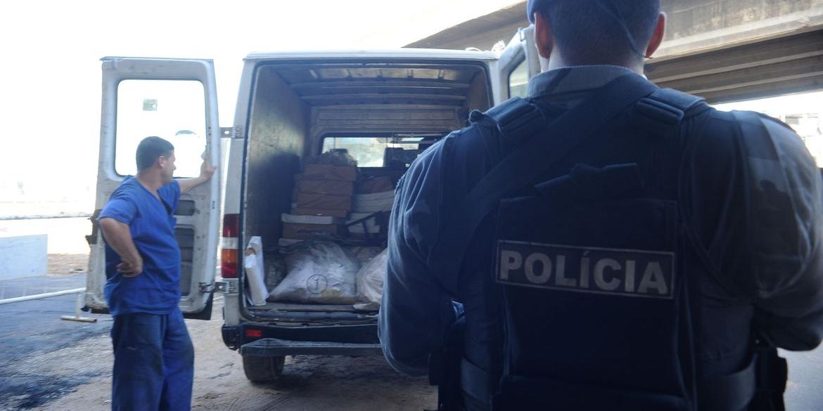 As execuções são assassinatos cometidos de forma intencional, em que a vítima não tem direito de defesa (como tiros à queima-roupa ou tiros nas costas da vítima), e, portanto, são ilegais (Tânia Rêgo/Agência Brasil)