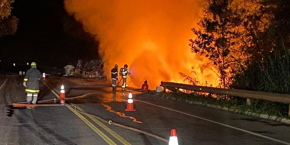 (Corpo de Bombeiros)
