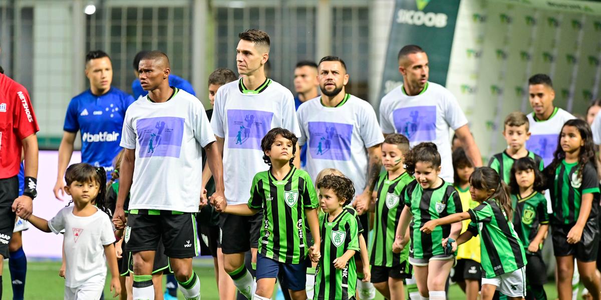 Alê valoriza inteligência do grupo na vitória sobre o Cruzeiro nos duelos da semifinal do Mineiro (Mourão Panda / América)