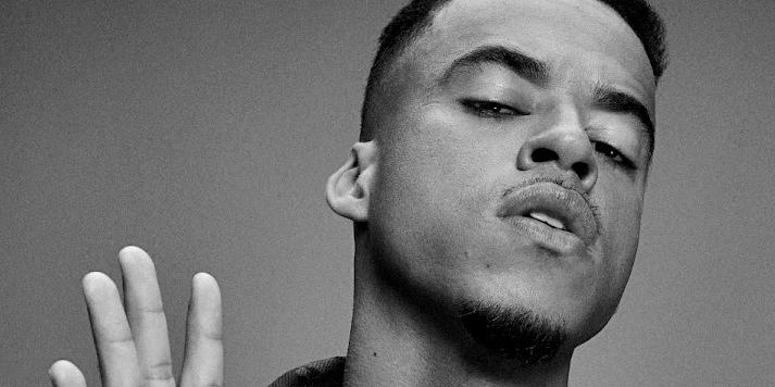 L7nnon é um dos rappers em maior evidência na cena (Divulgação)