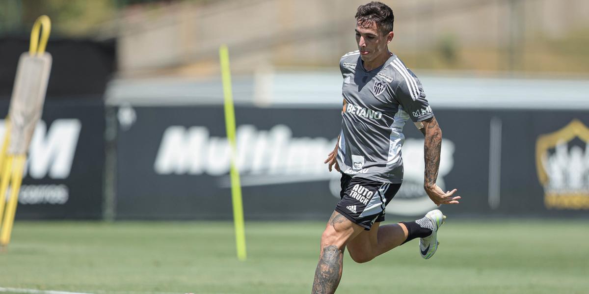 Saravia quer o título Mineiro, o primeiro com a camisa do Galo (Bruno Sousa / Atlético)