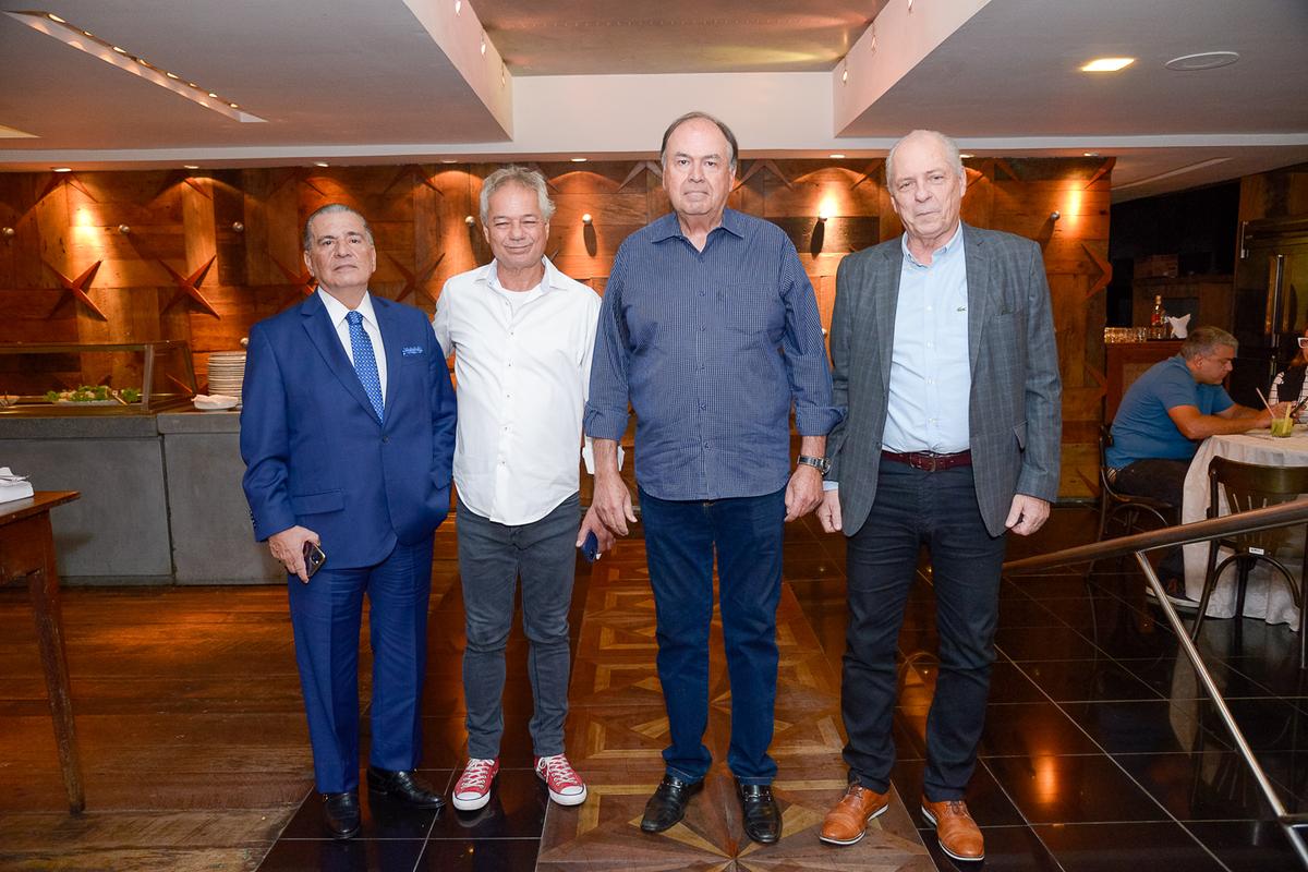 Celso Picchioni, Marcilio Soares, Antonio Eustáquio da Rocha Soares e Luiz Henrique Michalick ()