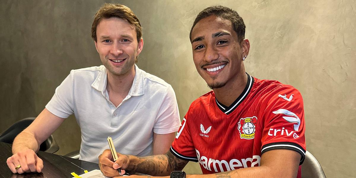 Arthur deixa o América e assina com o Bayer até 2028 (Reprodução / Twitter Oficial Bayer 04 Leverkusen)