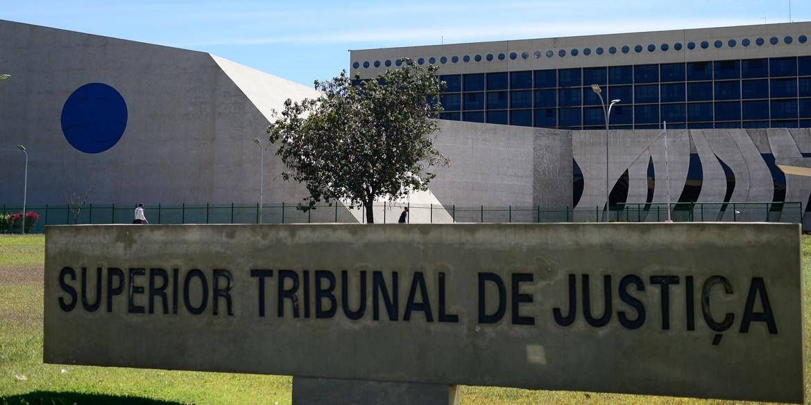 Defesa de Robinho pede ao STJ tradução de condenação (Marcello Casal Jr / Agência Brasil)