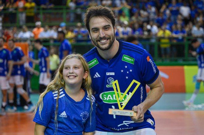 Oppenkoski eleito o melhor jogador das quartas de final (Reprodução /Twitter Sada Cruzeiro)