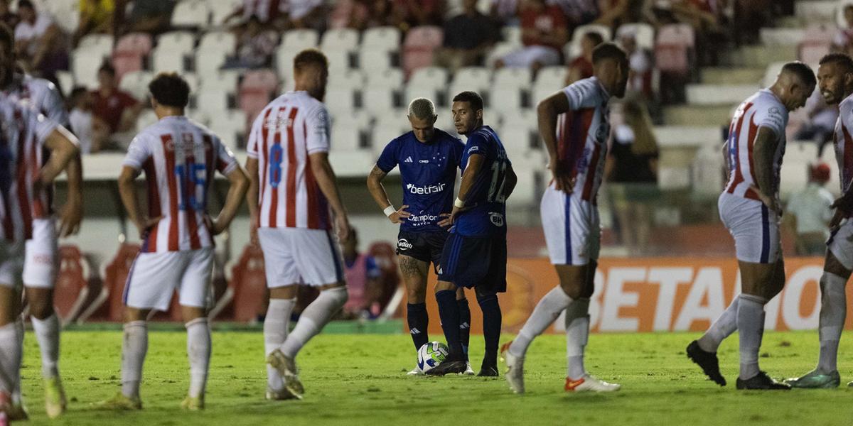 Cruzeiro deve repetir o time, enquanto Timbu tem desfalques (Divulgação/Cruzeiro)