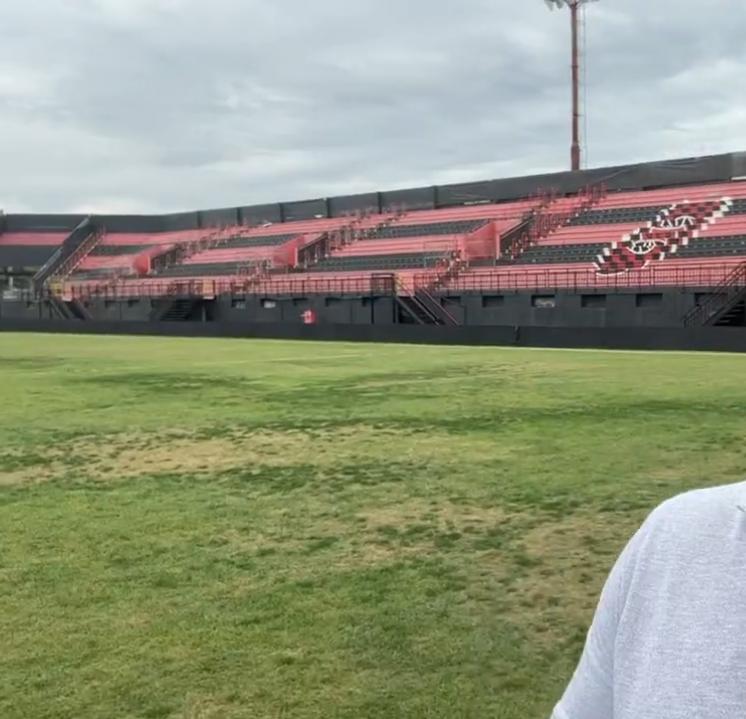 Imagens do Bento de Freitas nesta terça-feira circularam na internet (Breno Galante)