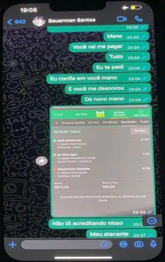 Print de uma conversa de Bauermann com um dos intermediários, onde é possível ver uma aposta casada com a expulsão de Dadá Belmonte (Reprodução/VEJA)