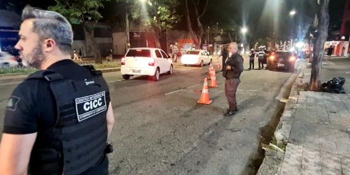 Abordagens aconteceram na capital e na região metropolitana (Marcilene Neves/PMMG)