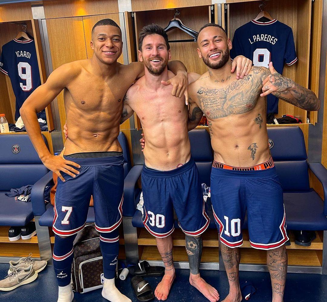 Trio de luxo do PSG aparece no top 12 da lista dos mais bem pagos (Divulgação/Redes Sociais/NeymarJr)