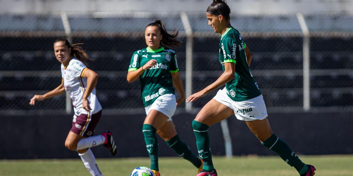 Amanda Gutierrez faz quatro gols no 4 a 1 sobre Ferroviária (Rebeca Reis / Palmeiras)